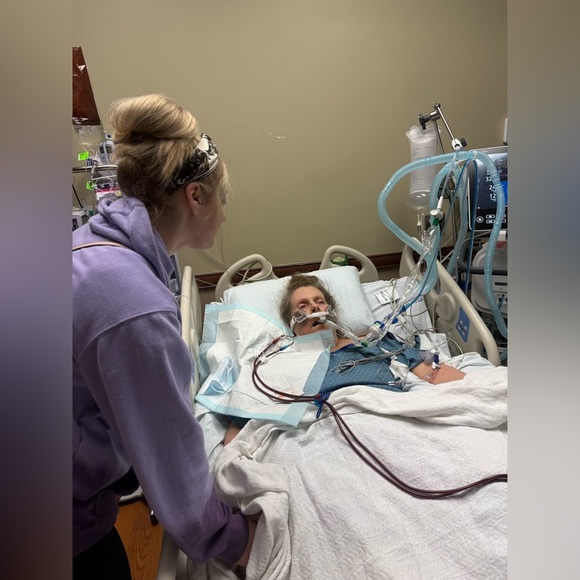 RIH MOMMA 🙏 BOGO to raise funds funeral arrangements and cremation. - Picture 1 of 15